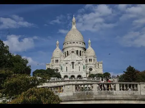 Montmartre in Paris: history and sights