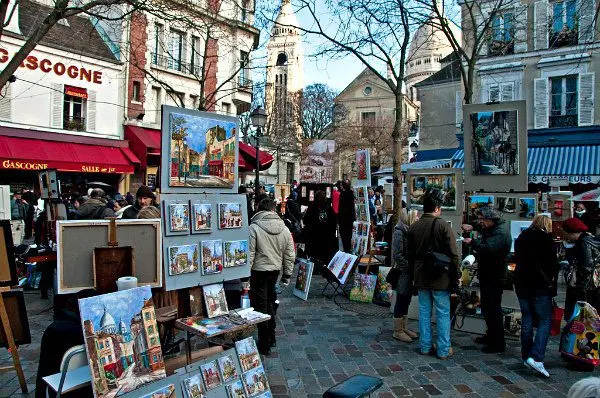 Montmartre in Paris: history and sights