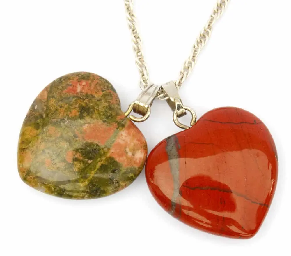 Properties and benefits of jasper and red jasper &#8211; happiness and health