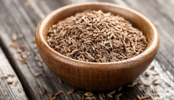 The benefits of cumin for the body: application in the kitchen and in the medicine cabinet