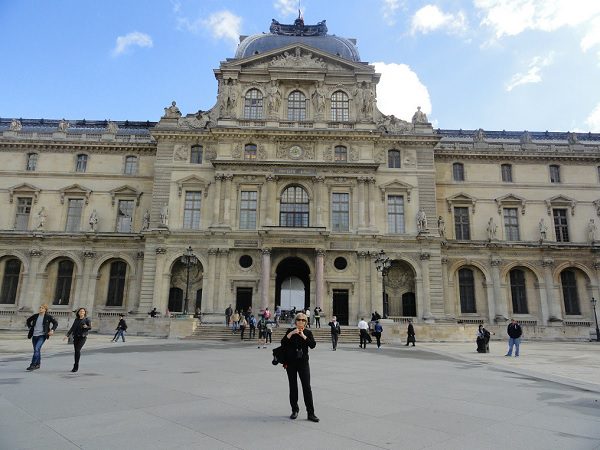 The main attractions of Paris: photos and videos