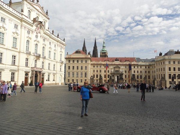 The main sights of Prague: photos and videos