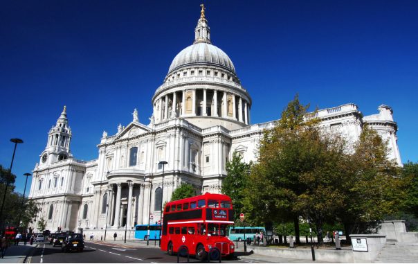 The most famous temples in the world: an overview of the 7 cathedrals