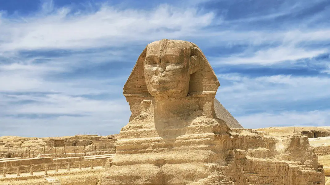 The mystery of the Egyptian Sphinx: interesting facts, video
