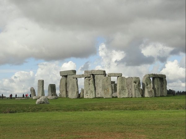 Where is Stonehenge: history, photos, videos