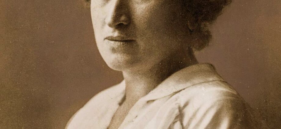 Who is Rosa Luxemburg: short biography and facts