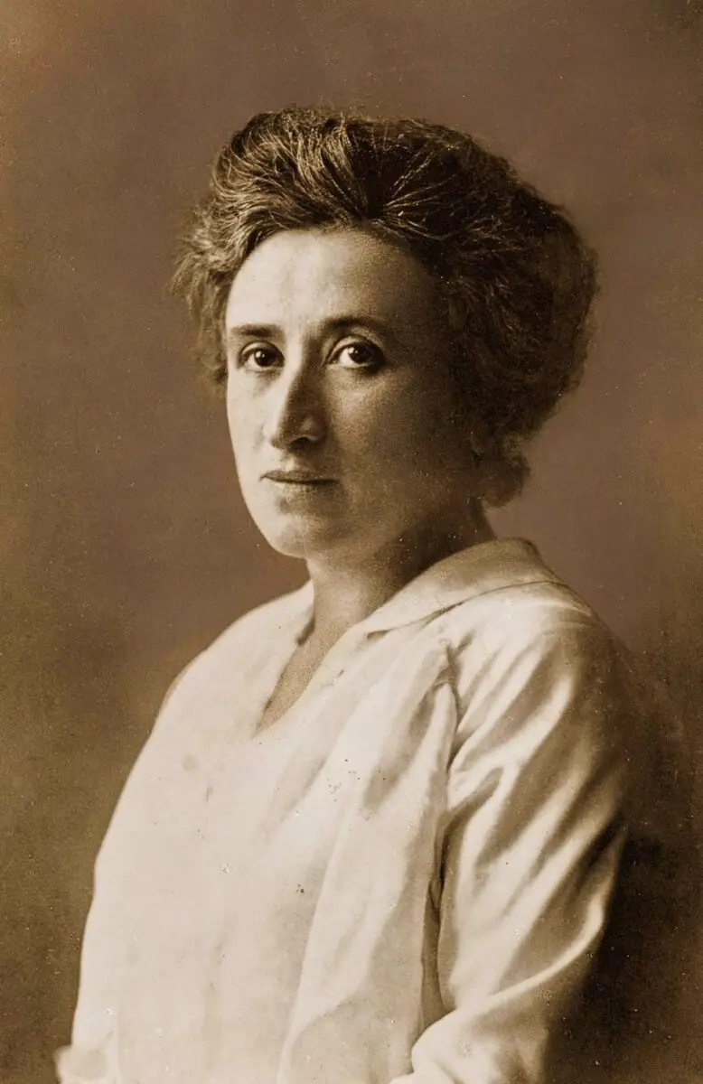 Who is Rosa Luxemburg: short biography and facts