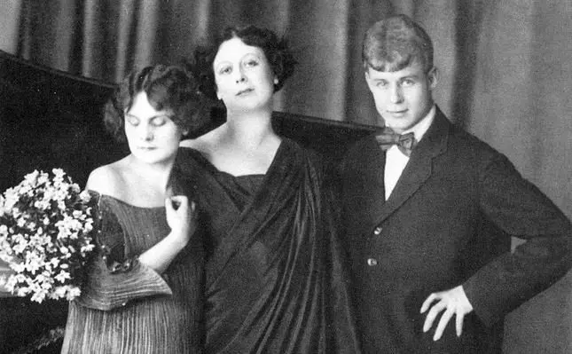 Yesenin and Isadora Duncan: love story and facts