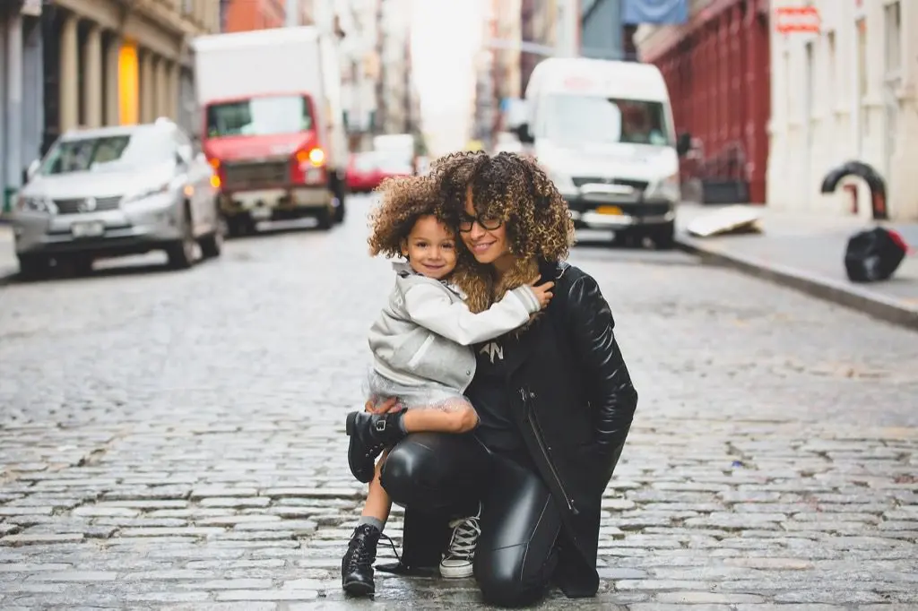 12 things only moms of daughters know