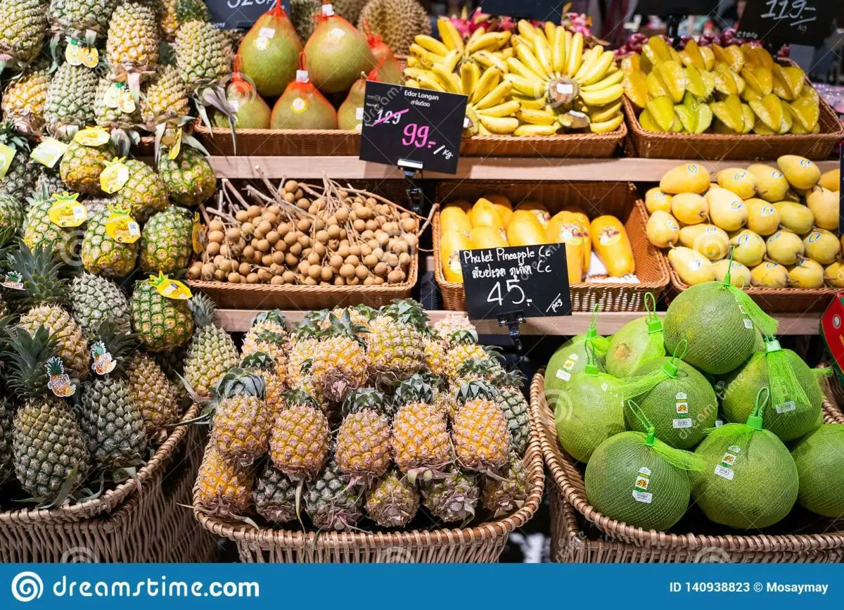 Age: notre all fruits shopping!