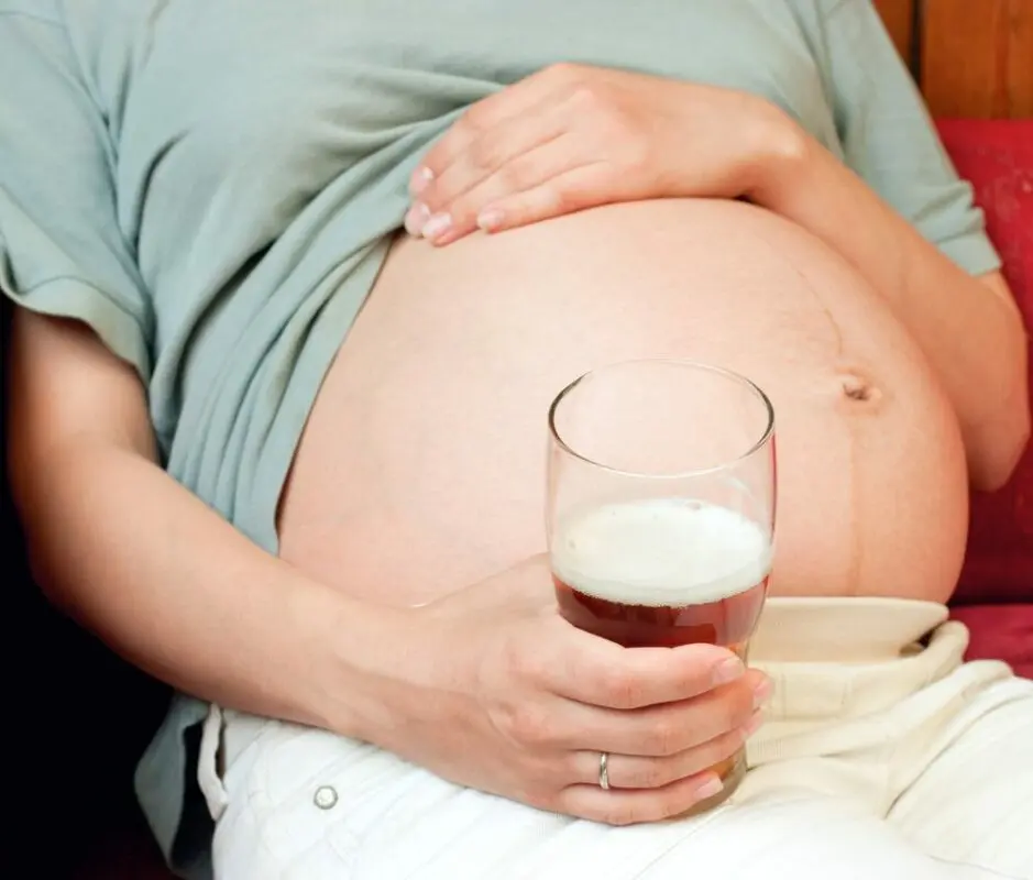 Alcohol and pregnancy: a new study is controversial!