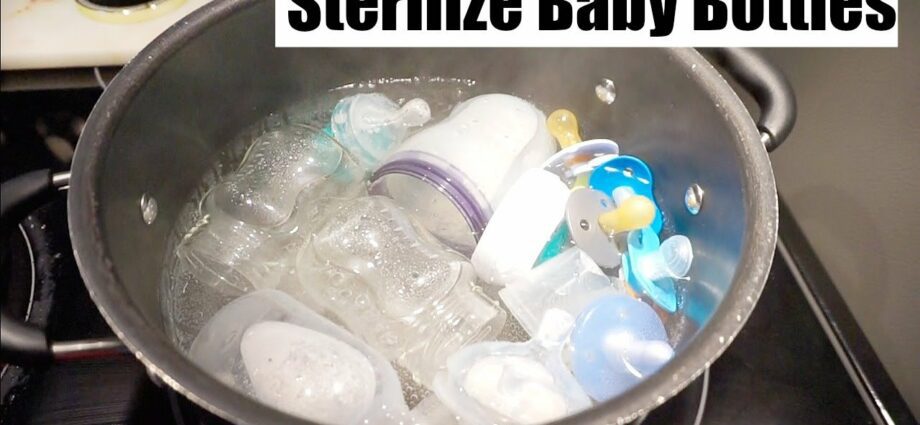 Baby: how to sterilize bottles?