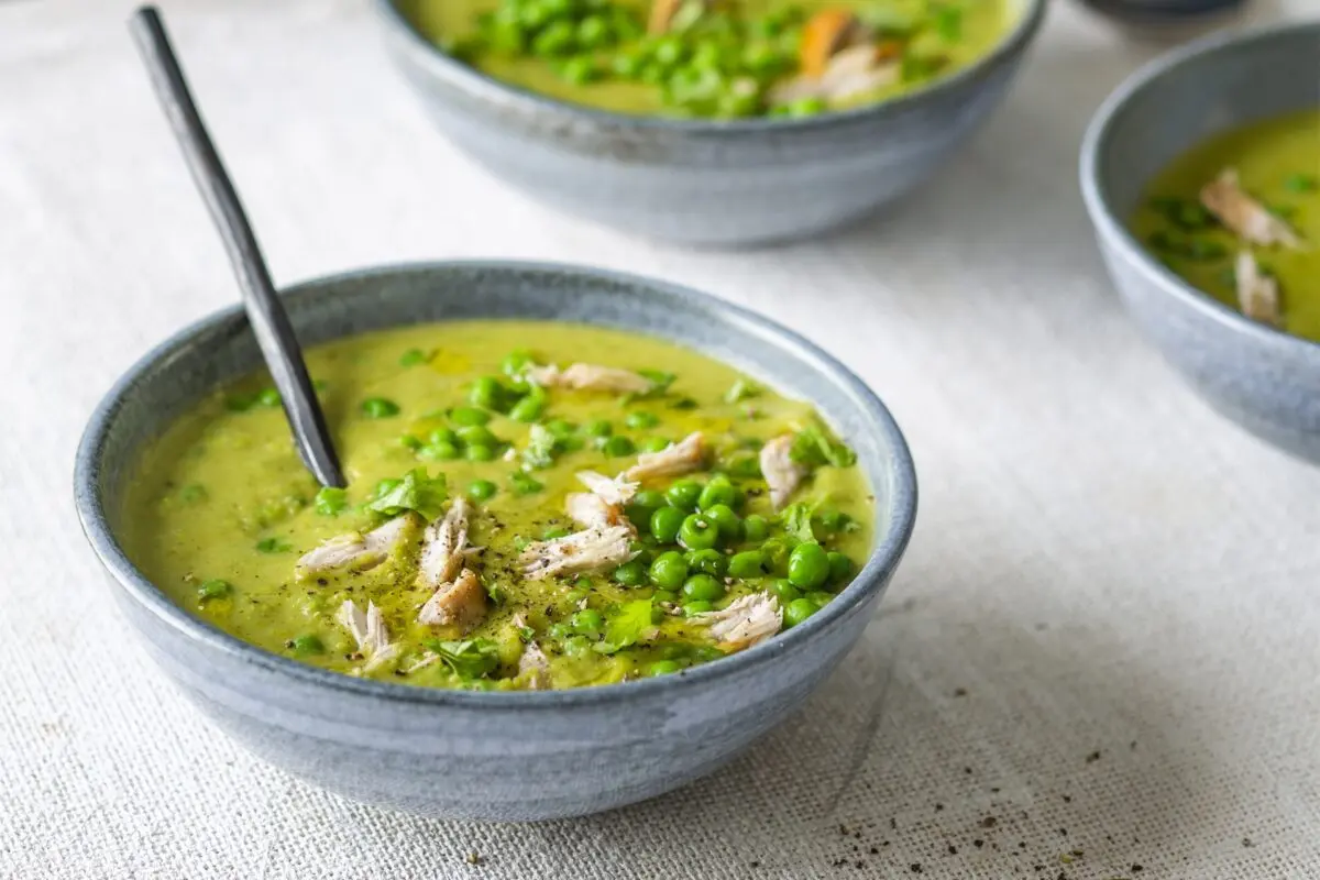 Cream of “peas and pork” soup