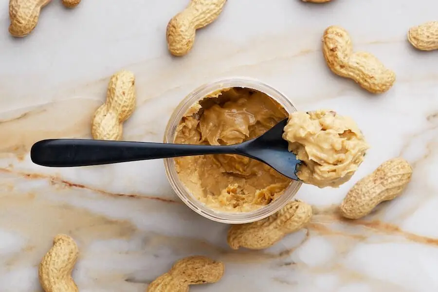 Everything you need to know about peanut allergy in children