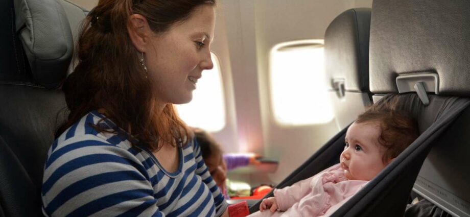 Թռիչք նորածին երեխայի հետ