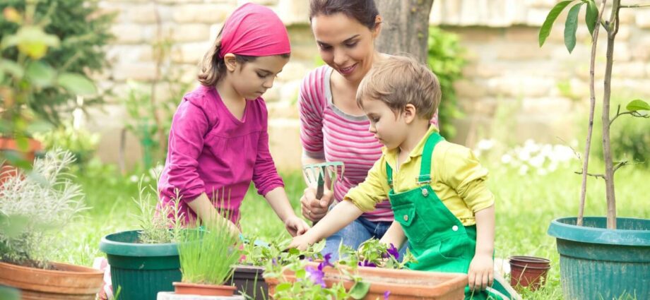 Gardening with your child