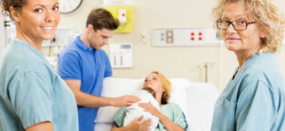 Rapiendi: maternitatis hospitia optet electronic armilla