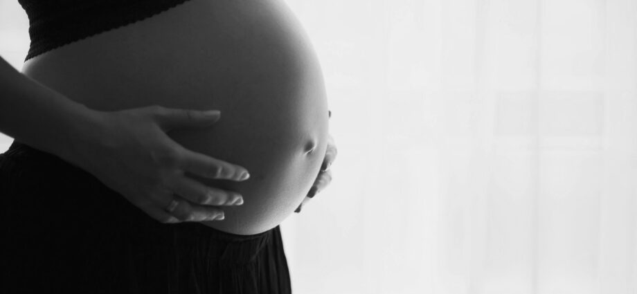 Pregnant: try homeopathy