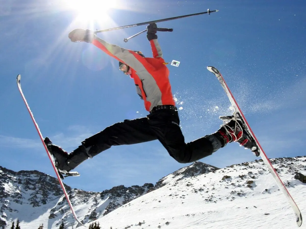 Six good reasons to hate skiing