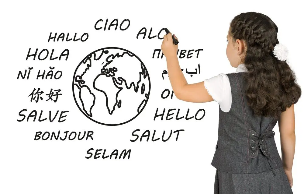 Teaching a foreign language to your child: what you need to know