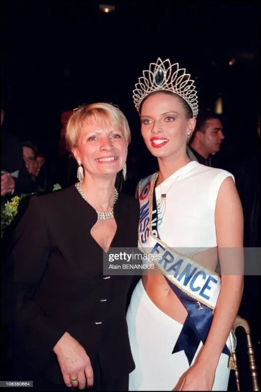 The motherhood of Miss France 2002