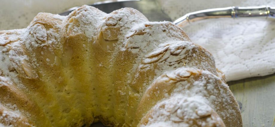 The Savoie biscuit from Geneviève de Fontenay