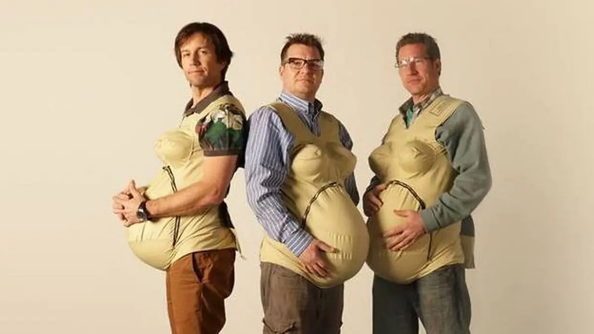 Three British dads experience pregnancy