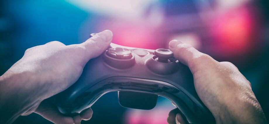 TV, video games for children: what future for our children?