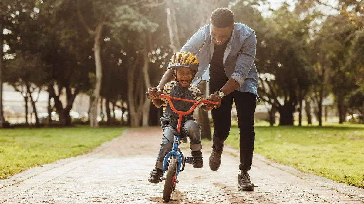 When to teach your child to ride a bike?