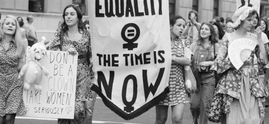 女性の権利の日：ジェンダーの平等がまだ達成されていないことを私たちに思い出させる10の数字
