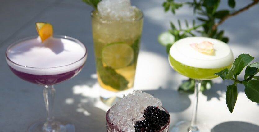 10 Cocktail Recipes for New Year 2022