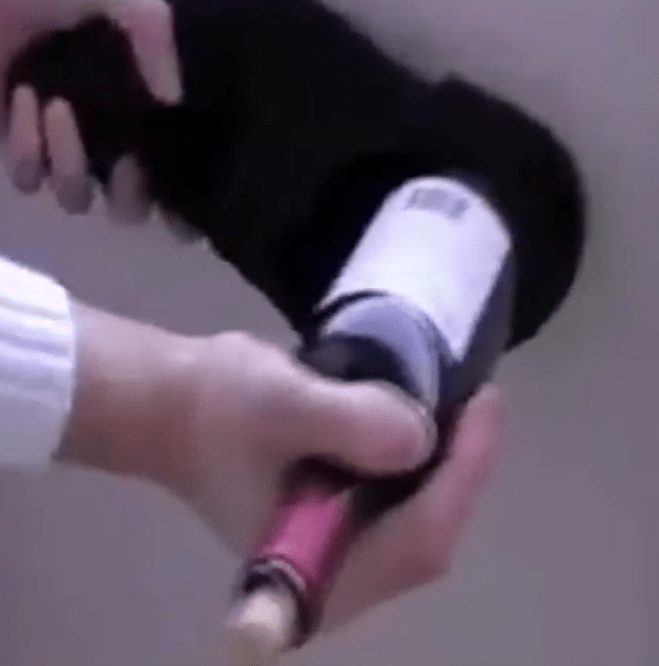 10 easy ways to open wine without a corkscrew