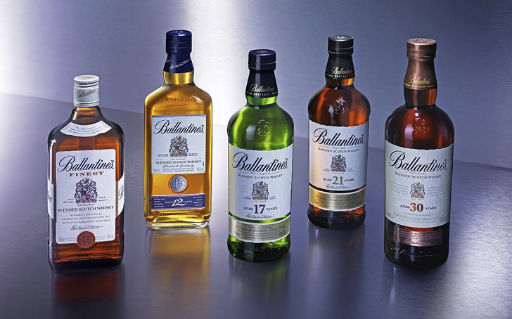 Whiskey Ballantines: an overview, how to distinguish a fake, what to drink with, types