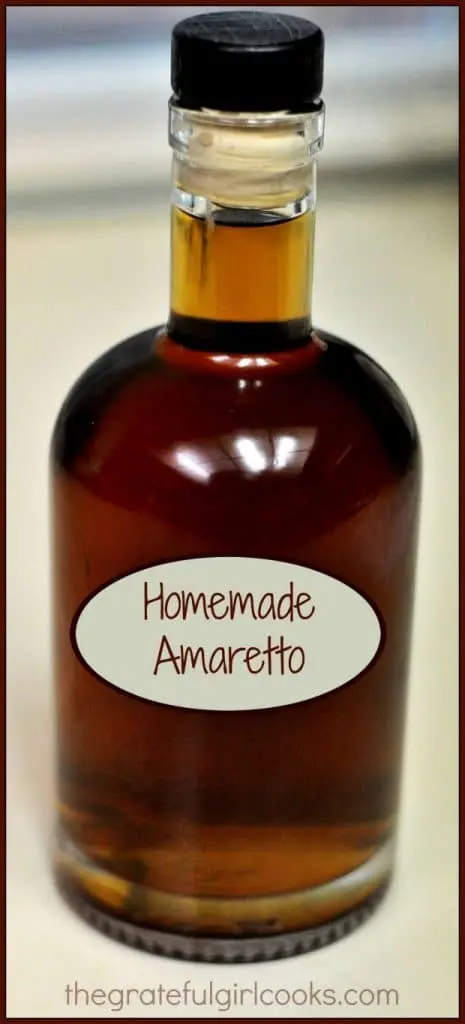 2 recipes for Amaretto liqueur at home