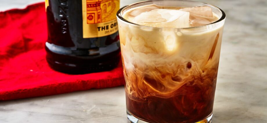 4 best White Russian cocktail recipes at home