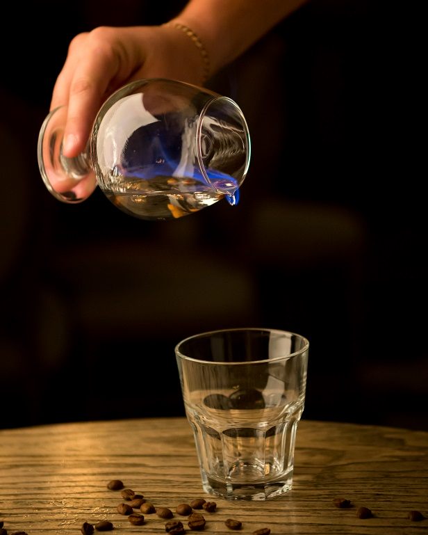 6 Best Ways to Drink Sambuca