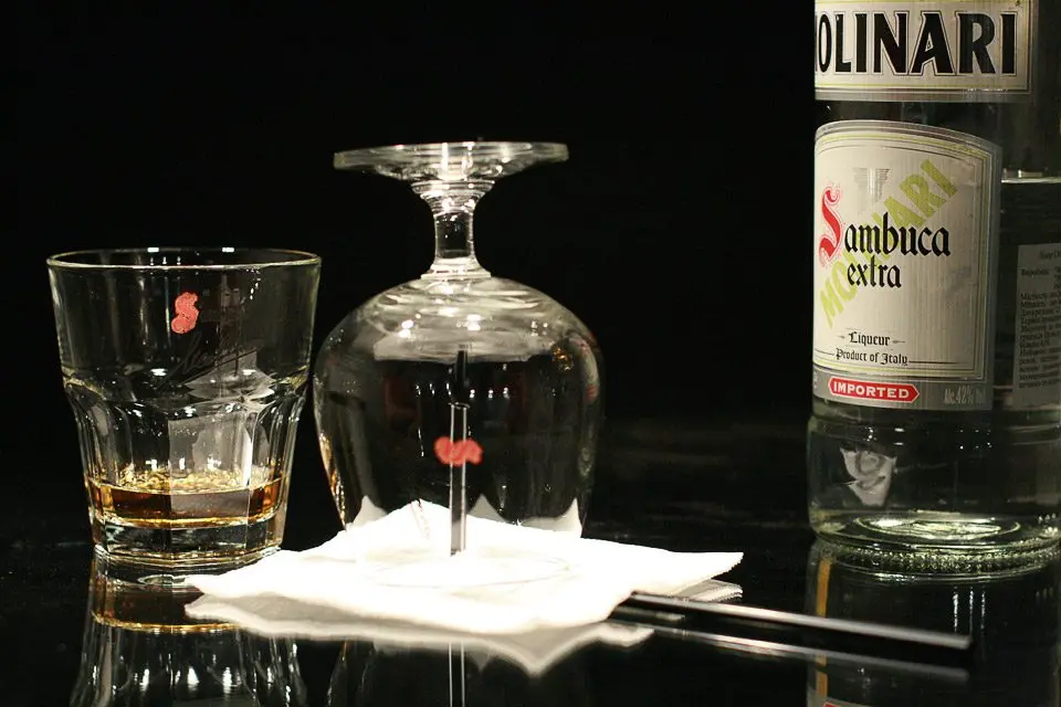 6 Best Ways to Drink Sambuca