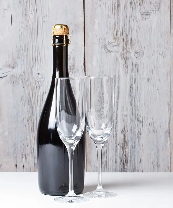 A Brief History of Champagne and Other Sparkling Wines