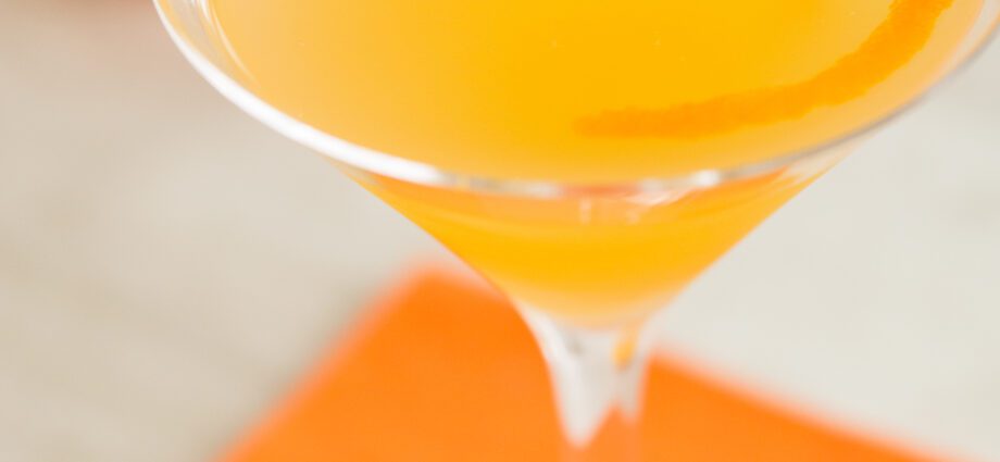 Agent Orange cocktail recipe