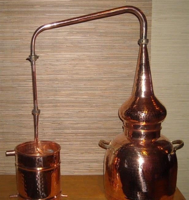 Alambik &#8211; the oldest moonshine made of copper