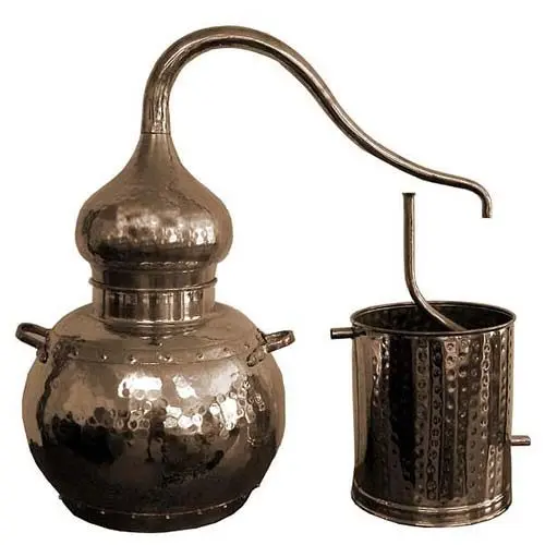 Alambik &#8211; the oldest moonshine made of copper