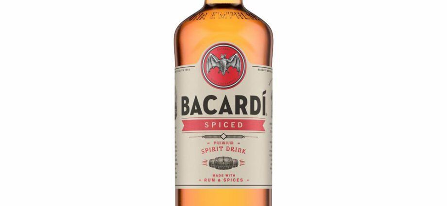 Bacardi Oakhart: what it is, composition, production features + what and how to drink