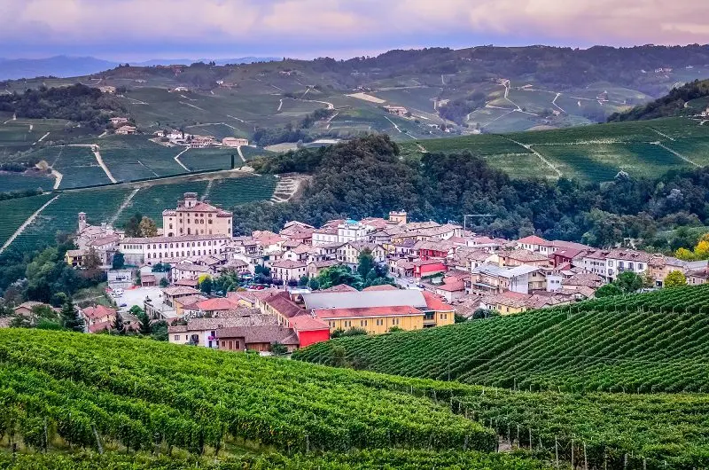 Barolo (Barolo) – the great Italian wine from Piedmont