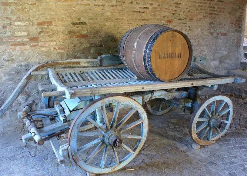 Barolo (Barolo) – the great Italian wine from Piedmont
