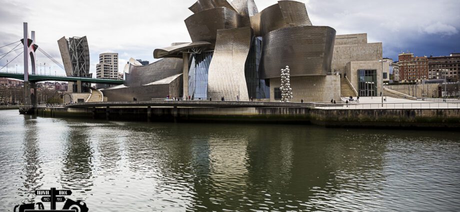 Basque Country: Guggenheim, pintxos and bilbobuses