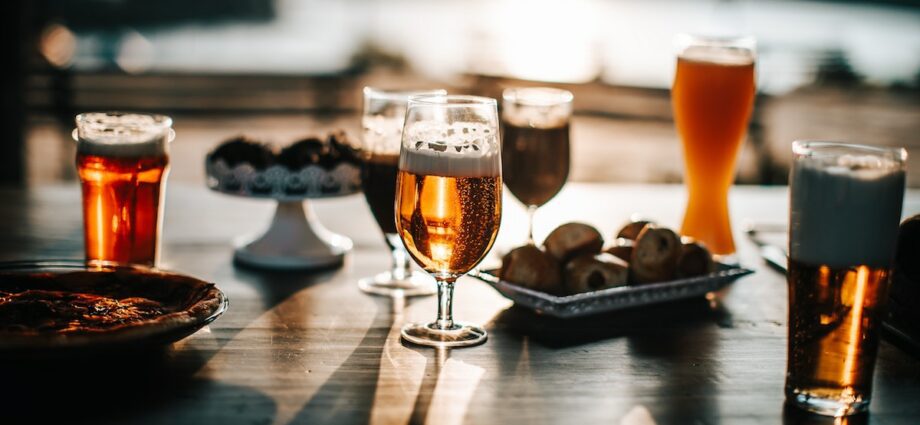 Beer with fruits and spices (Fruit and Spice Beer)