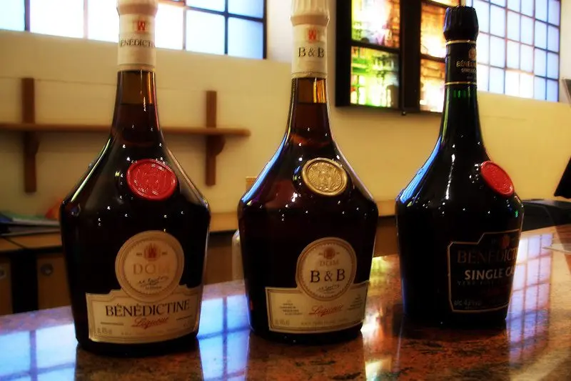 Benedictine (Benedictine) &#8211; monastery herbal liqueur from France