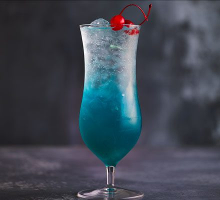 Blue Lagoon cocktail recipe