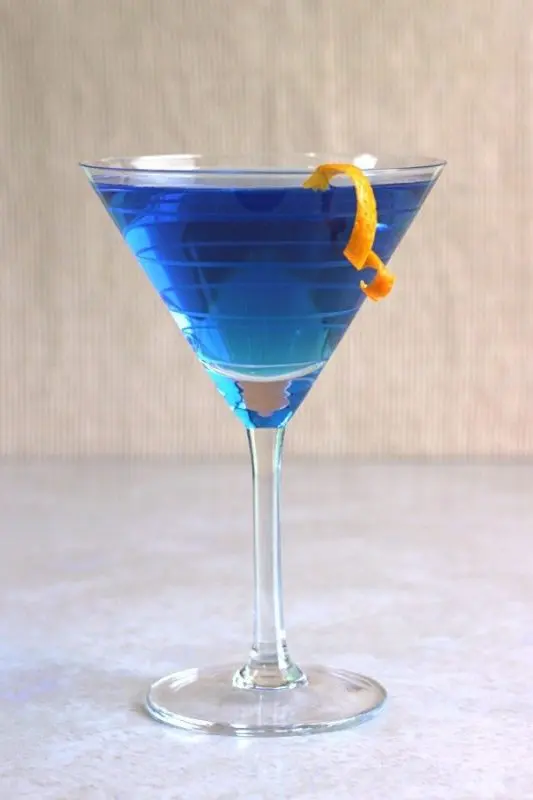 Blue Monday cocktail recipe