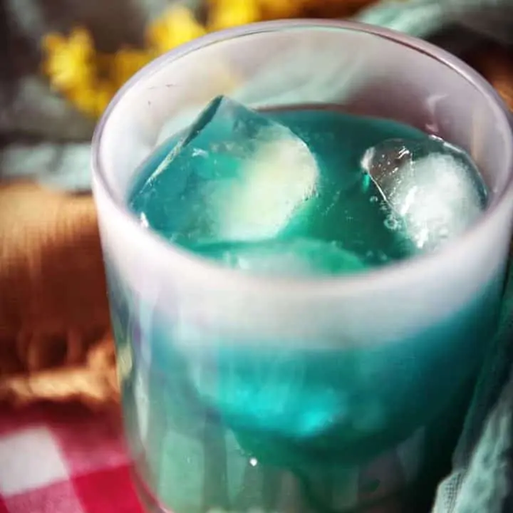 Blue whale cocktail recipe